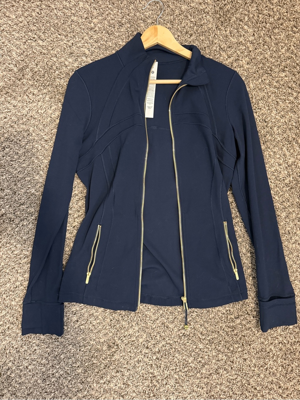 Lululemon jacket with gold zipper | 8